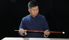 著名竹笛制作师：黄卫东