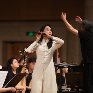 ​北京民族乐团演奏家孙楚泊、刘西站登台，奏响“打开艺术之门”暑期艺术节闭幕乐章 ... ...